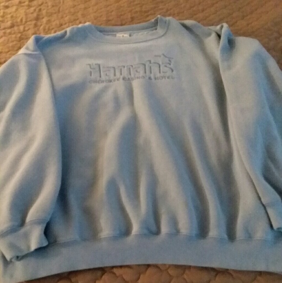 Other - HOST PICK !! Harrah's Casino Sweatshirt 💙